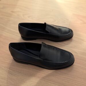 NWOT Kensignton Loafer - 7.5M